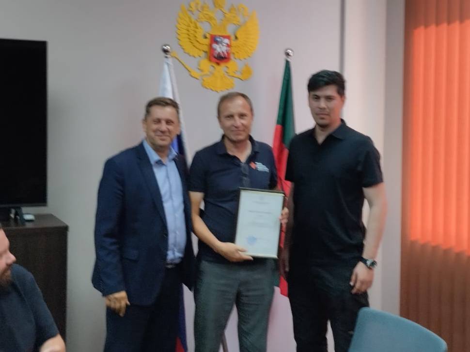 Министры строительства, архитектуры и ЖКХ Дагестана и Запорожской области провели рабочую встречу